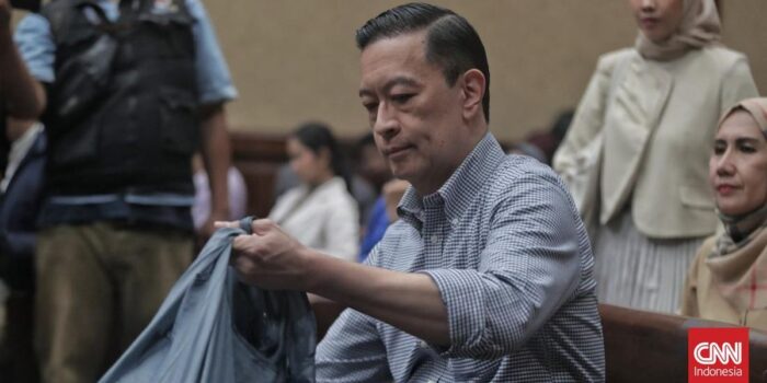 Berita Tom Lembong Dituntut 7 Tahun Penjara dalam Kasus Korupsi Impor Gula