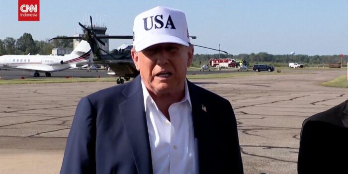 Berita VIDEO: Trump Ejek Partai Buatan Elon Musk, Anggap Konyol Berita VIDEO: Trump Ejek Partai Buatan Elon Musk, Anggap Konyol