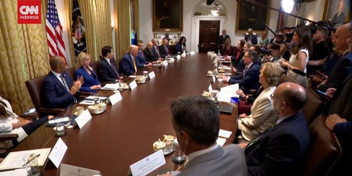 Berita VIDEO: Trump soal Perdamaian Ukraina: Putin Banyak Omong Kosong