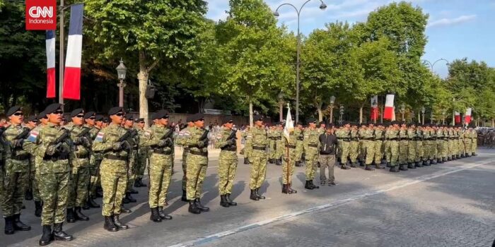 Berita Momen Indonesia Raya Berkumandang di Bastille Day Paris