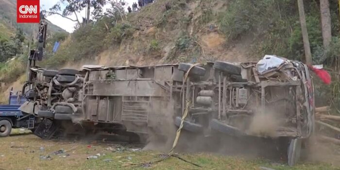 Berita Kecelakaan Bus Tingkat di Pegunungan Peru, 18 Orang Tewas
