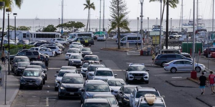 Berita Tsunami Sampai Hawaii! Honolulu Macet Total Warga Buru-buru Evakuasi