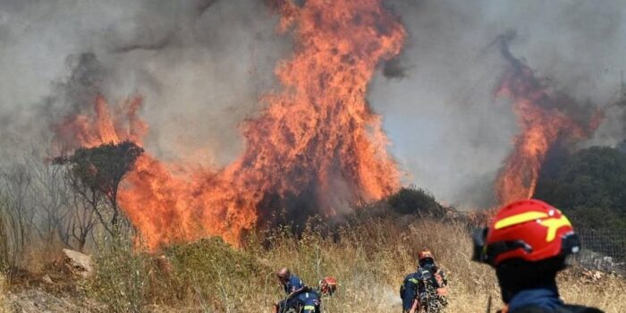 Berita Kebakaran Hutan ‘Hanguskan’ Yunani Imbas Gelombang Panas