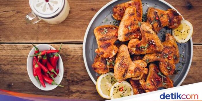 Pahami- 3 Resep Bumbu Ayam Bakar yang Sedap Buat Makan Bareng Keluarga