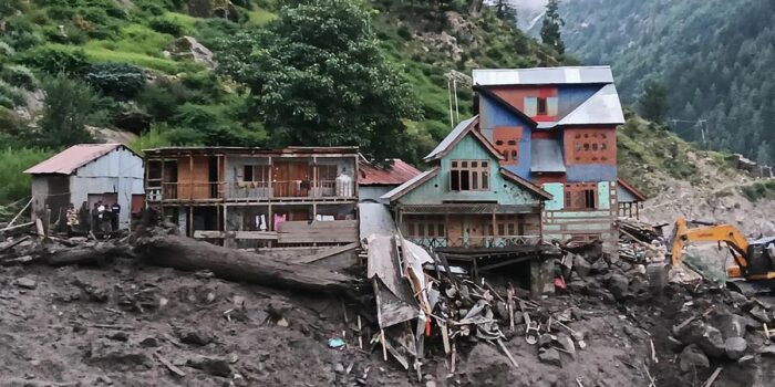 Berita Hujan Deras Picu Longsor di India, 30 Orang Tewas