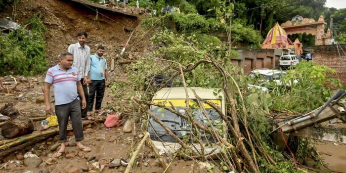 Berita Banjir dan Longsor Sapu India Tewaskan 30 Orang