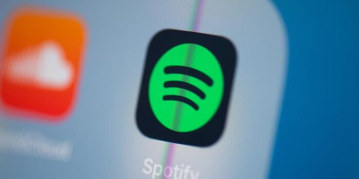 Berita Apa Itu Helsing yang Bikin Musisi Banyak Boikot Spotify?