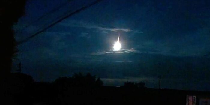 Berita Geger ‘Bola Api’ Misterius di Langit Jepang