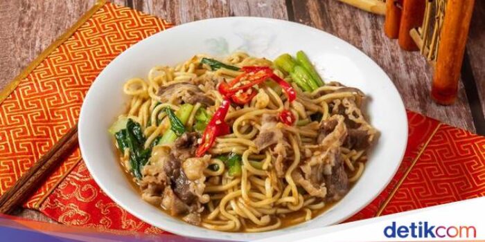 Pahami- Resep Mie Nyemek Daging yang Manis Pedas buat Makan Malam