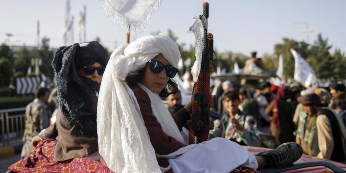 Berita Taliban Pesta 4 Tahun Kuasai Afghanistan Meski Baru Diakui 1 Negara