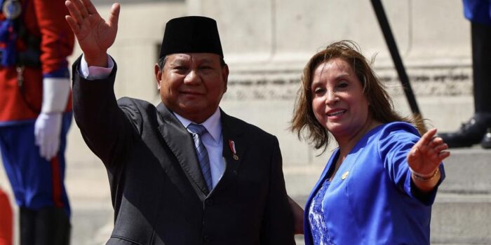 Berita Presiden Peru Dina Boluarte Tiba di Indonesia untuk Temui Prabowo