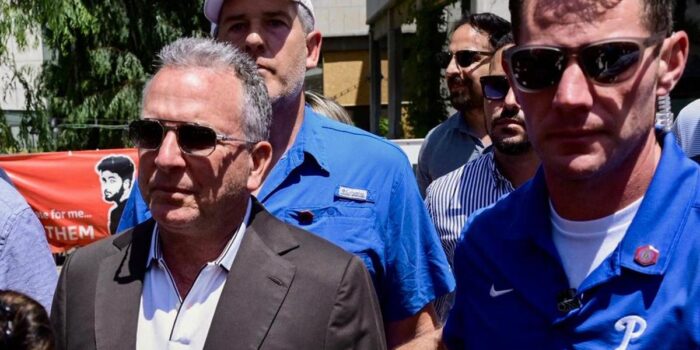 Berita Utusan Khusus Trump Temui Keluarga Sandera di Israel: Akhiri Perang!