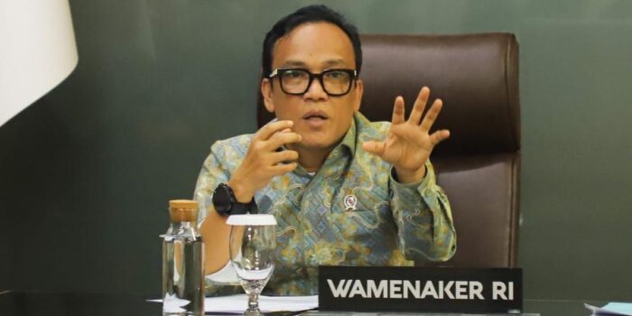 Berita Media Asing Ikut Ramai soal OTT Wamenaker Immanuel Ebenezer