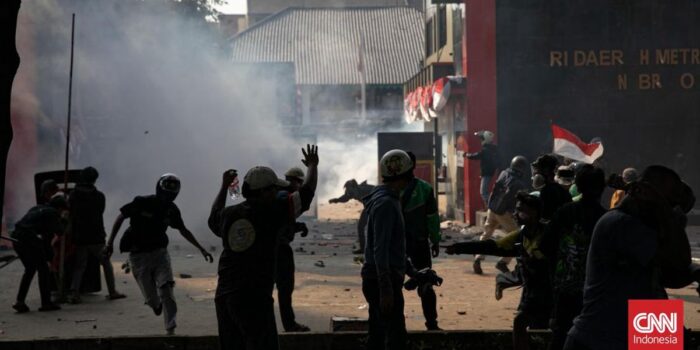 Berita Polisi Buka Suara soal Penangkapan Staf Lokataru