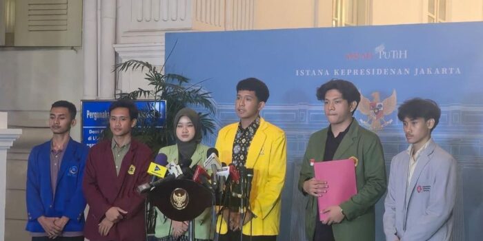 Berita BEM SI Kerakyatan Desak Prabowo Bentuk Tim Investigasi soal Makar
