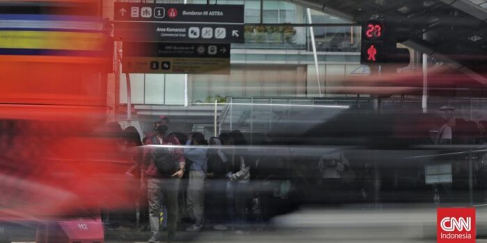 Berita Transjakarta Uji Coba Fungsional Halte Bundaran Senayan Usai Demo