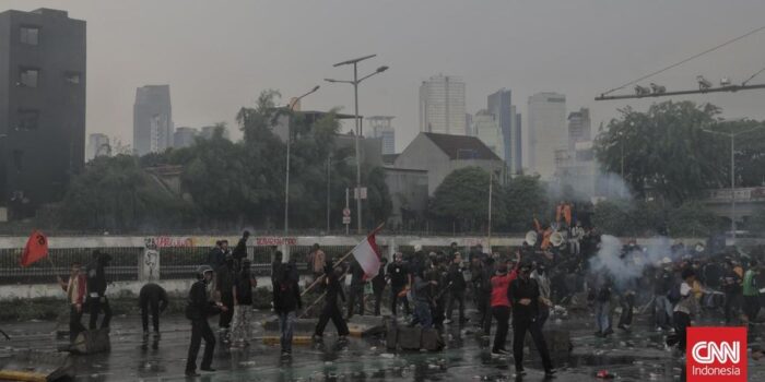 Berita Tim LNHAM Pencari Fakta Mulai Panggil Ahli Usut Kerusuhan Agustus