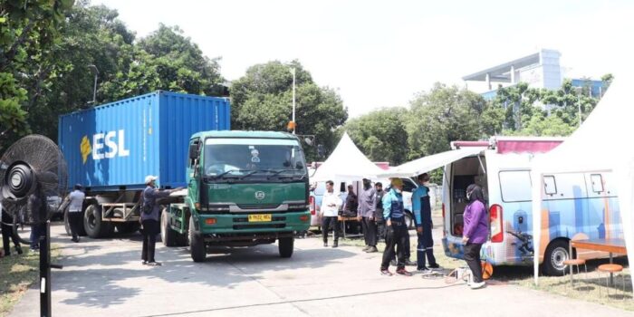 Berita DLH DKI Jaring 17 Truk Pengangkut Barang yang Tak Lolos Uji Emisi