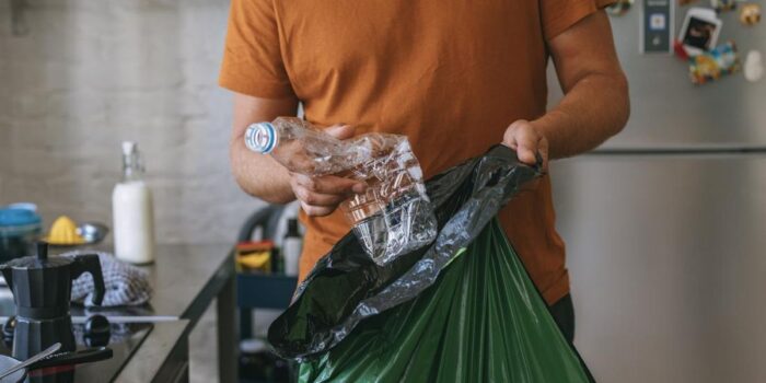 Berita Tukar Sampah Jadi Hadiah di Jakarta Eco Future Fest