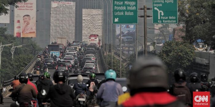 Berita Urai Macet TB Simatupang, DKI Uji Coba Gratis Masuk Tol Fatmawati 2