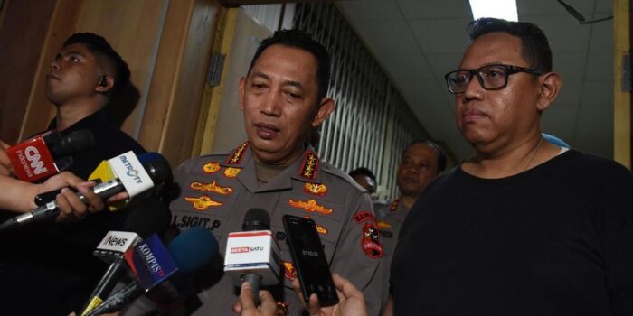 Berita Kapolri Sebut Kerusuhan saat Demo Agustus buat Investor Khawatir