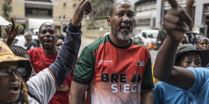 Berita Cucu Nelson Mandela Ikut Kapal Bantuan ke Gaza, Dobrak Blokade Israel