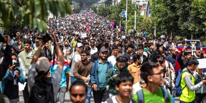 Berita Polisi Nepal Tembaki Demonstran Minta Setop Blokir Medsos, 17 Tewas
