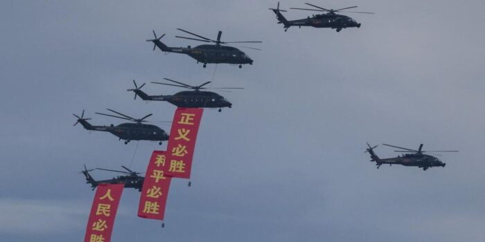 Berita China Pamer Senjata Canggih di Parade Militer, Drone Laut hingga Laser