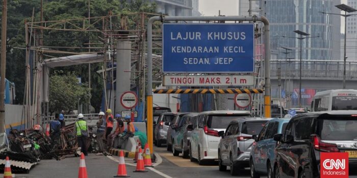 Berita 3 Gerbang Tol Dalam Kota Masih Tutup hingga Senin Pagi, Ini Daftarnya