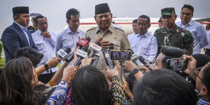 Berita Lawatan Presiden ke Luar Negeri Catat Investasi Triliunan