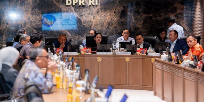 Berita Daftar Rincian Gaji dan Tunjangan Anggota DPR: Total Rp65,59 Juta