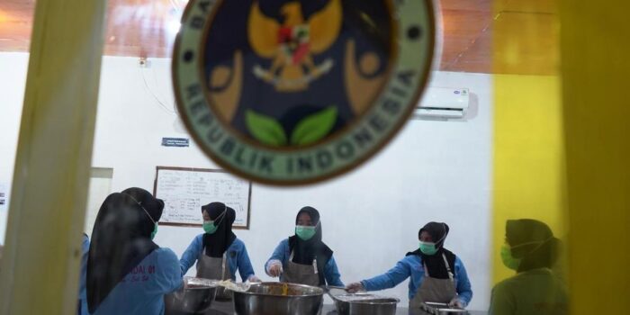 Berita Ribuan Anak Keracunan, Pola Masak MBG Dipertanyakan