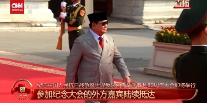 Berita Senyum Semringah Prabowo Disambut Xi di Parade Militer China