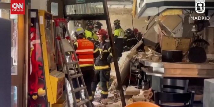 Berita Penampakan Kafe di Madrid usai Ledakan yang Melukai 25 Orang