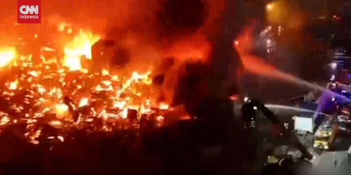 Berita Kebakaran Permukiman di Manila, 1,100 Keluarga Kehilangan Rumah