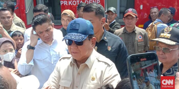 Berita Warga Bali Curhat ke Prabowo Diselamatkan Anjing saat Banjir