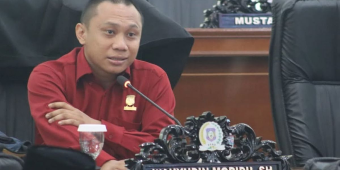 Berita PDIP Resmi Pecat Wahyudin Moridu Usai Viral Mau Rampok Uang Negara