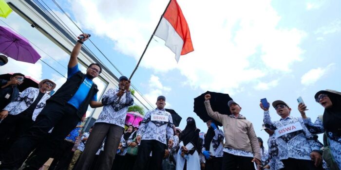 Berita Insentif Guru Honorer Naik Jadi Rp400 Ribu Mulai 2026