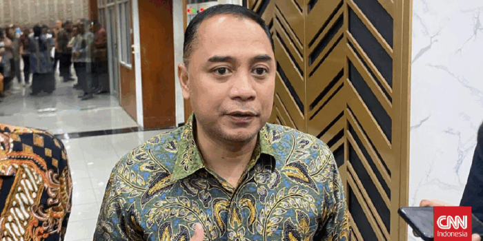 Berita Aturan Baru Surabaya soal Hajatan di Jalan, Izin Ketat-Denda Rp50 Juta Berita Aturan Baru Surabaya soal Hajatan di Jalan, Izin Ketat-Denda Rp50 Juta