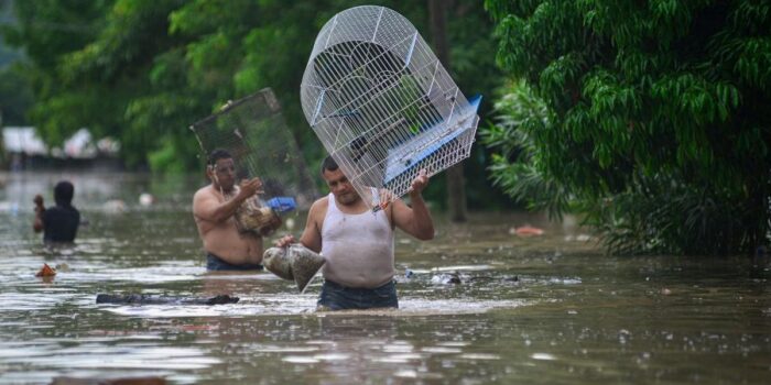 Berita Puluhan Orang Tewas Imbas Banjir Dahsyat Meksiko
