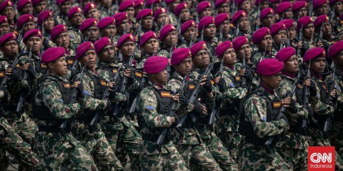 Berita 3 Prajurit Meninggal Saat Rangkaian HUT, TNI Serahkan Santunan