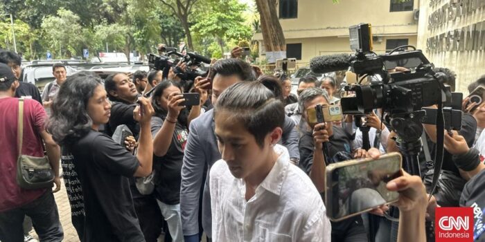 Berita DJ Panda Penuhi Panggilan Polisi soal Kasus Pengancaman Erika Carlina