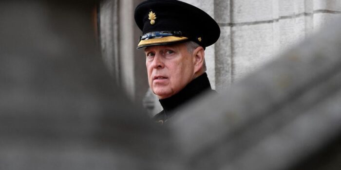 Berita Apa yang Terjadi Usai Gelar Pangeran Andrew Dicopot & Diusir Istana? Berita Apa yang Terjadi Usai Gelar Pangeran Andrew Dicopot & Diusir Istana?