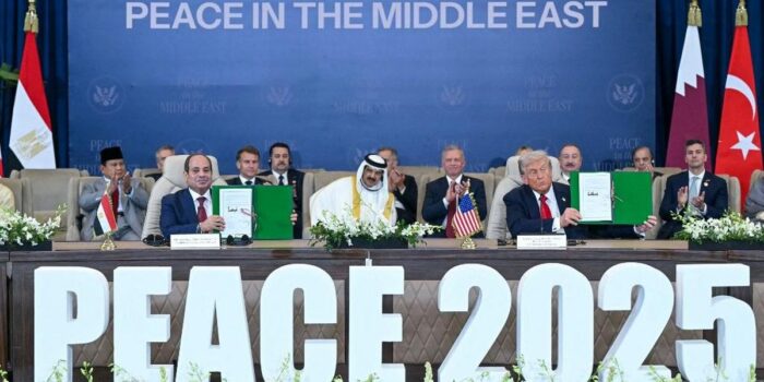 Berita Trump & Pemimpin Arab-Muslim Teken Deklarasi Gaza Peace Summit Mesir