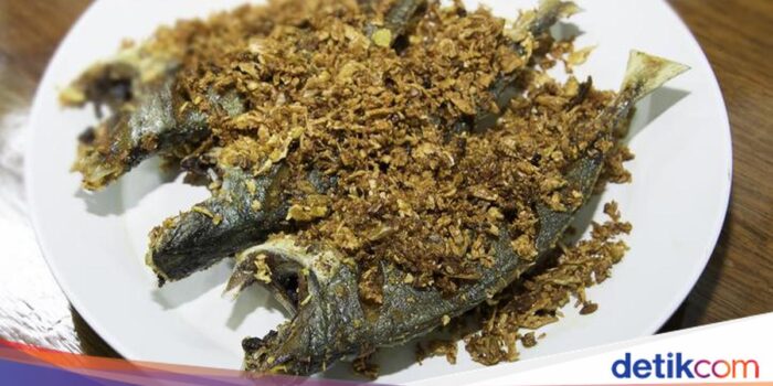Pahami- Resep Ikan Kembung Goreng Bumbu Bawang Putih yang Sedap Pahami- Resep Ikan Kembung Goreng Bumbu Bawang Putih yang Sedap