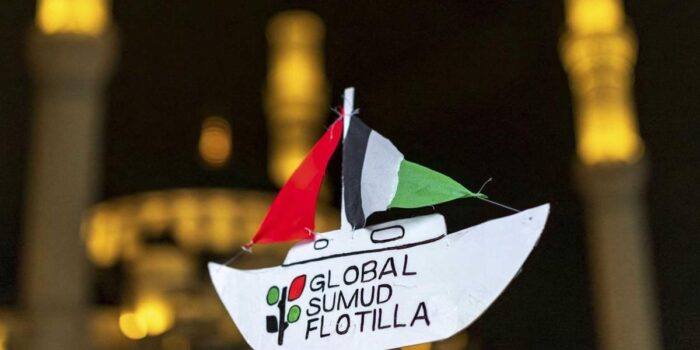 Berita Israel Deportasi 4 Aktivis Global Flotilla Asal Italia