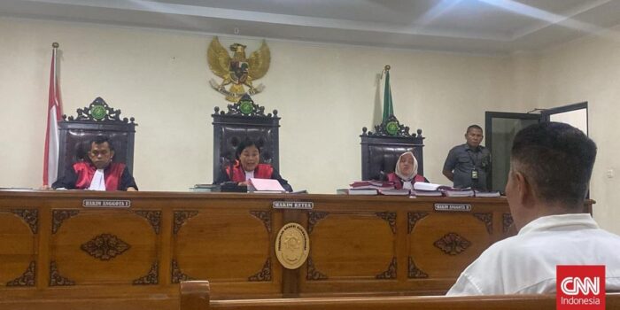 Berita Terdakwa Utama Pabrik Uang Palsu UIN Makassar Divonis 5 Tahun Penjara