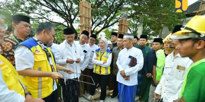 Berita Kementerian PU Cek Keandalan Bangunan Ponpes di Jombang dan Kediri