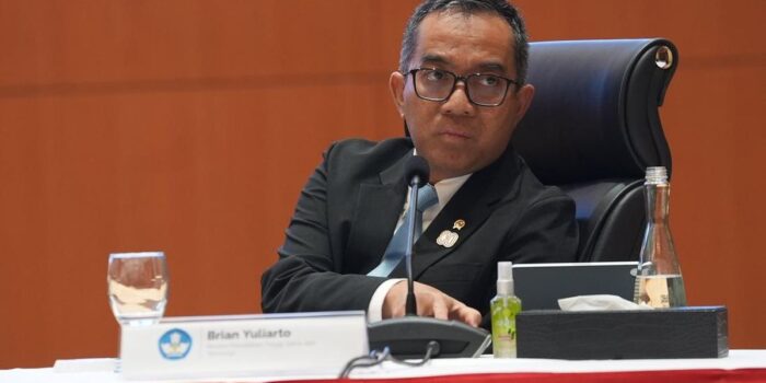 Berita Mendikti Respons Kasus Dugaan Bully hingga Mahasiswa Unud Bunuh Diri