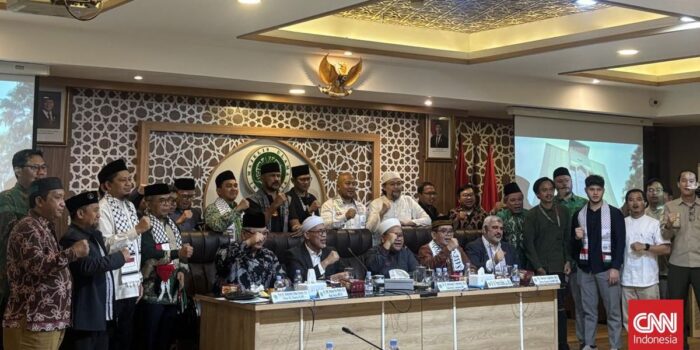 Berita MUI Ajak Bangsa Indonesia Tolak Normalisasi dengan Israel
